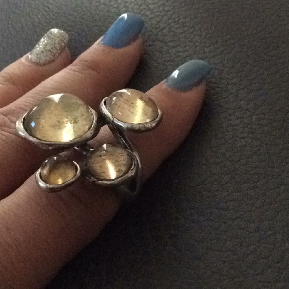 Bubble bling costume jewelry ~ Size 8 Ring